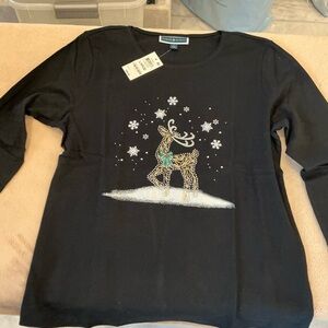 Karen Scott Elegant Black top